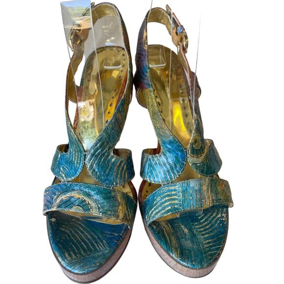 BCBGirls Pure Style Strappy Multicolor 4.5 inch heels, Sz 7.5B - Picture 2 of 7